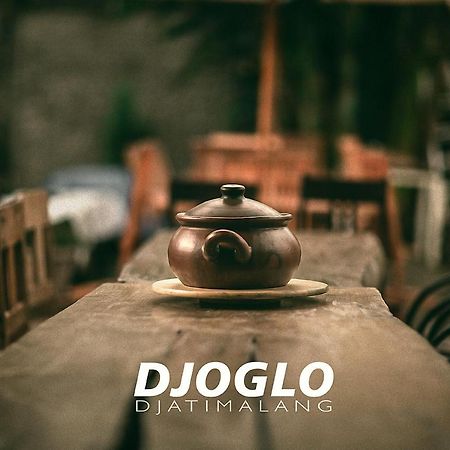 Djoglo Djatimalang Guesthouse Blitar Exterior foto